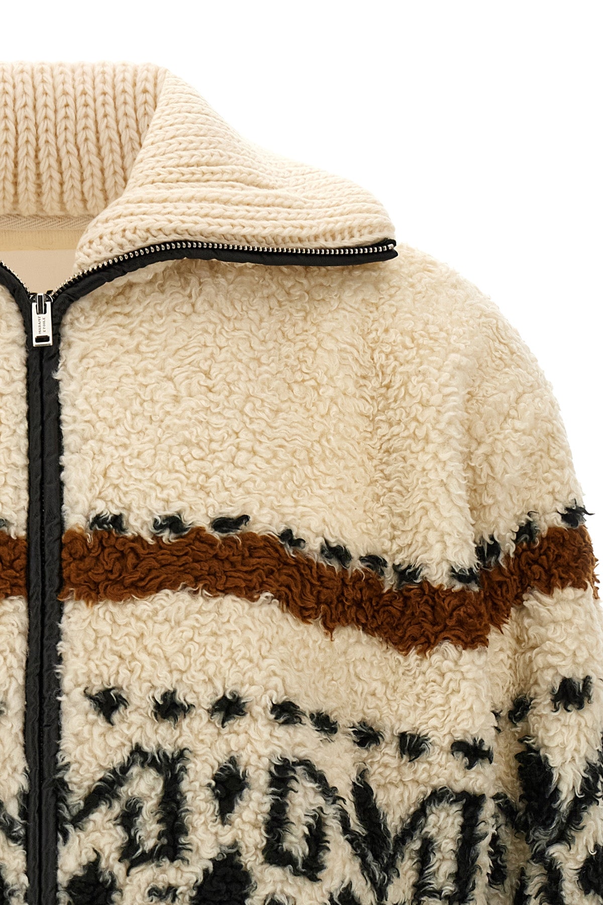 the marant etoile lijka coat redefines casual outerwear through relaxed volume