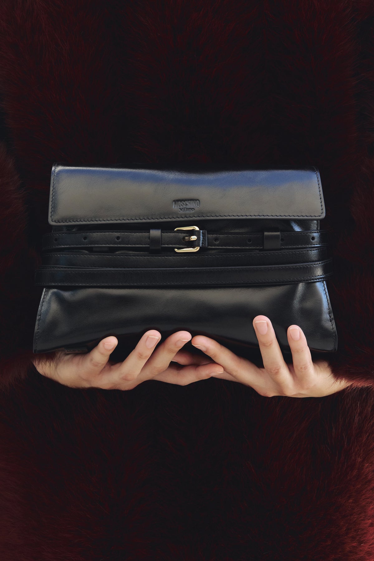 tie me leather shoulder strap
