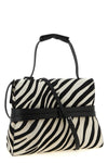 the moschino tie me regular calf leather handbag features a structured silhoue