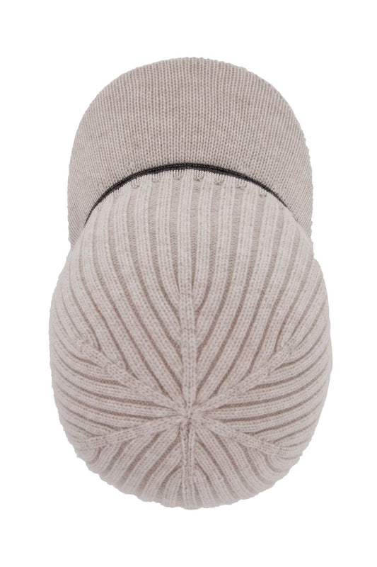 baseball cap in knit fabric