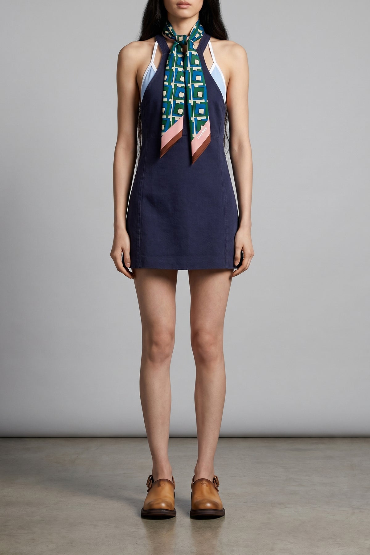 short dress in garment-dyed cotton gabardine