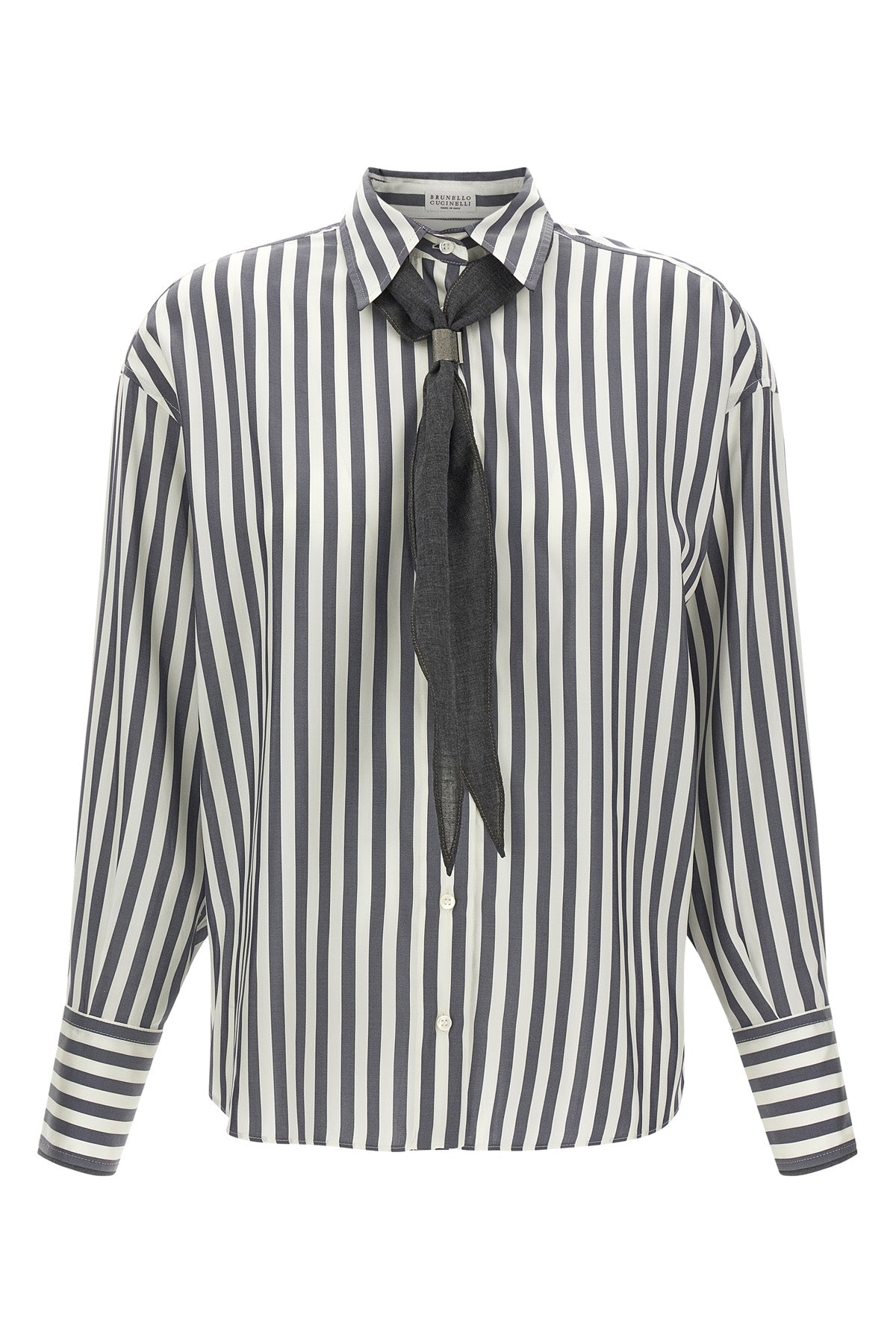 the brunello cucinelli pure silk shirt reinterprets the codes of classic tailori