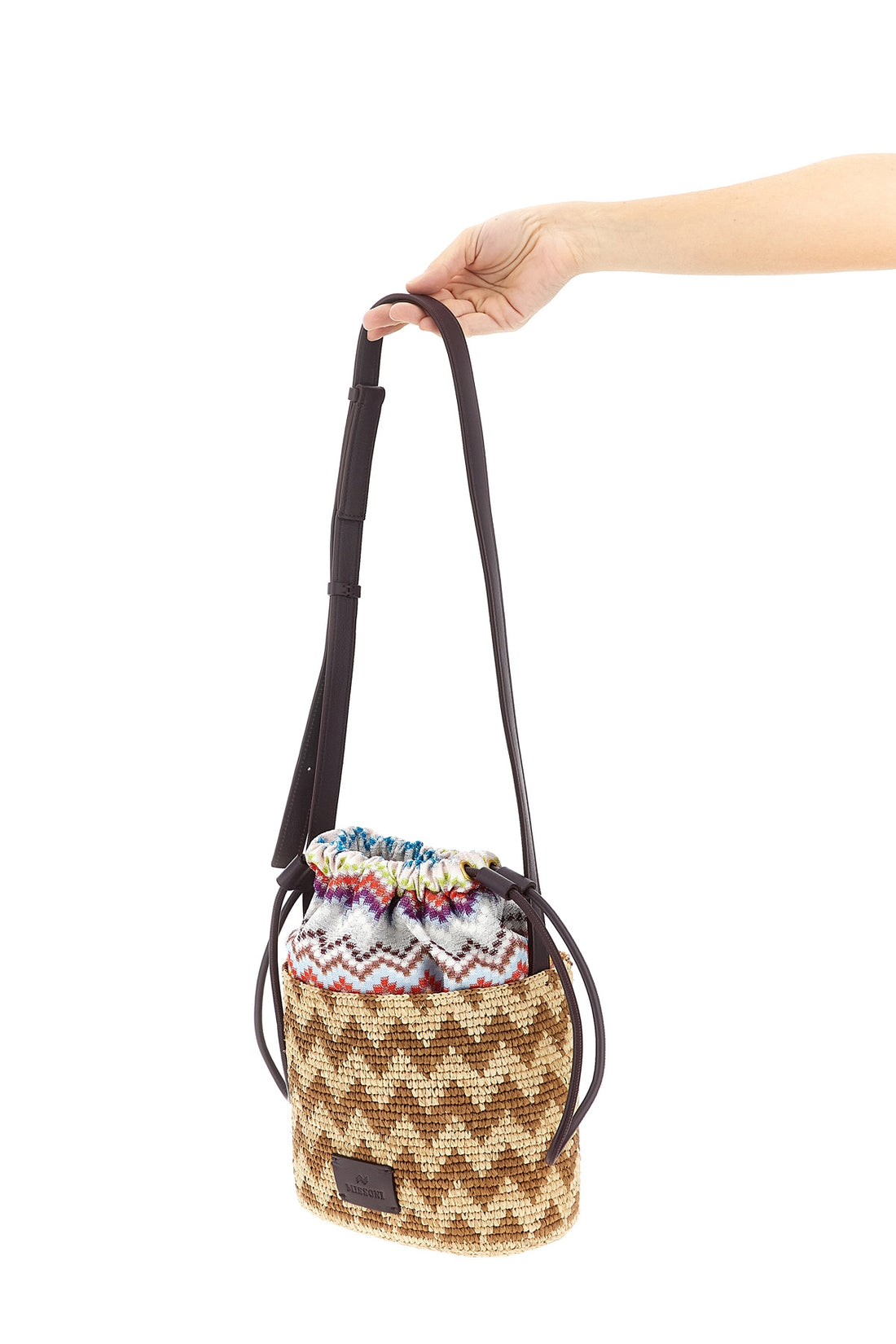 MISSONI OS zigzag pattern braided raffia bucket