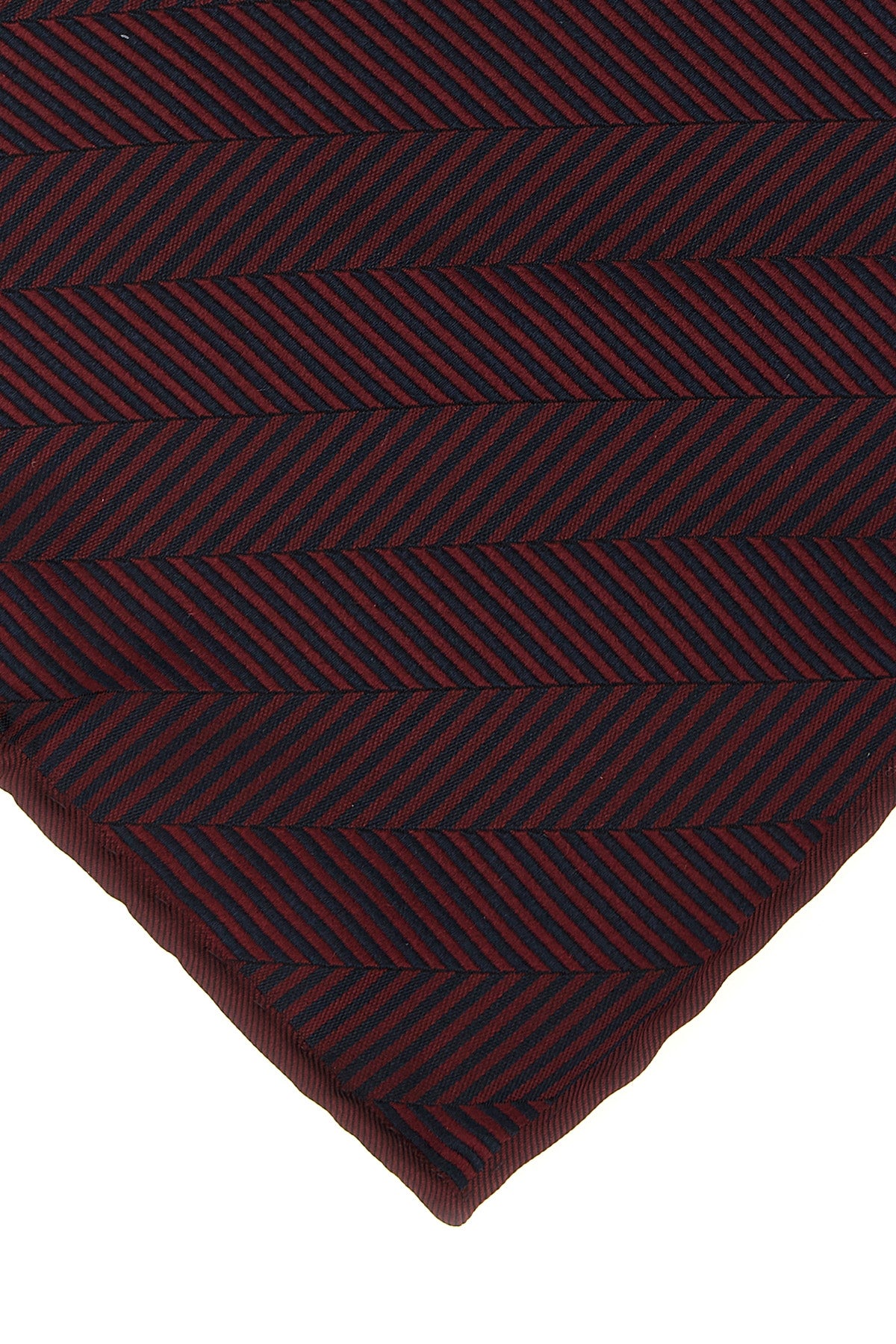 the brunello cucinelli pocket square