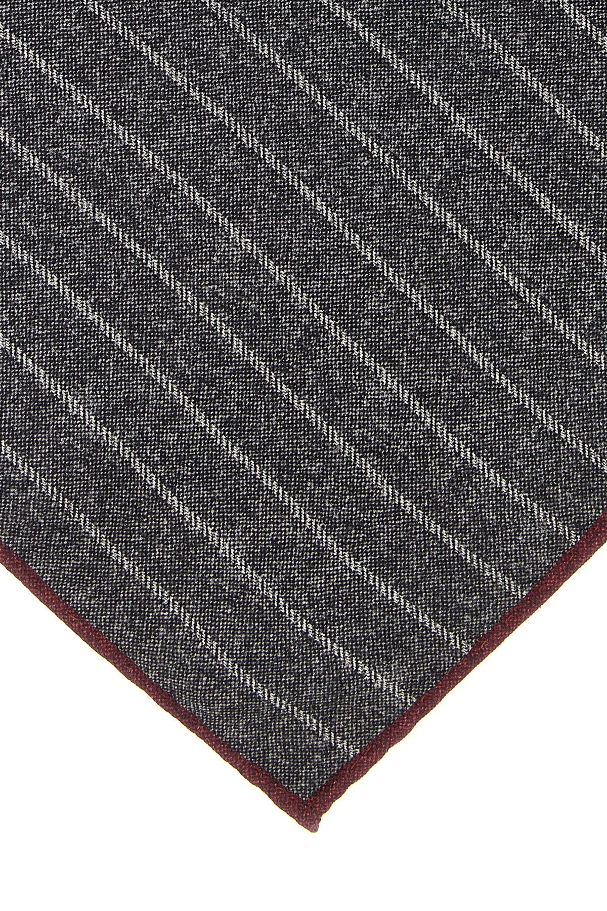 the brunello cucinelli pure silk pocket square