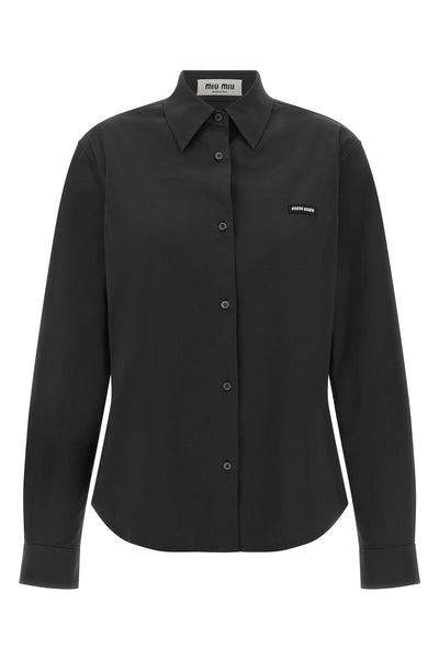 the miu miu stretch cotton poplin shirt reinterprets the codes of the formal war