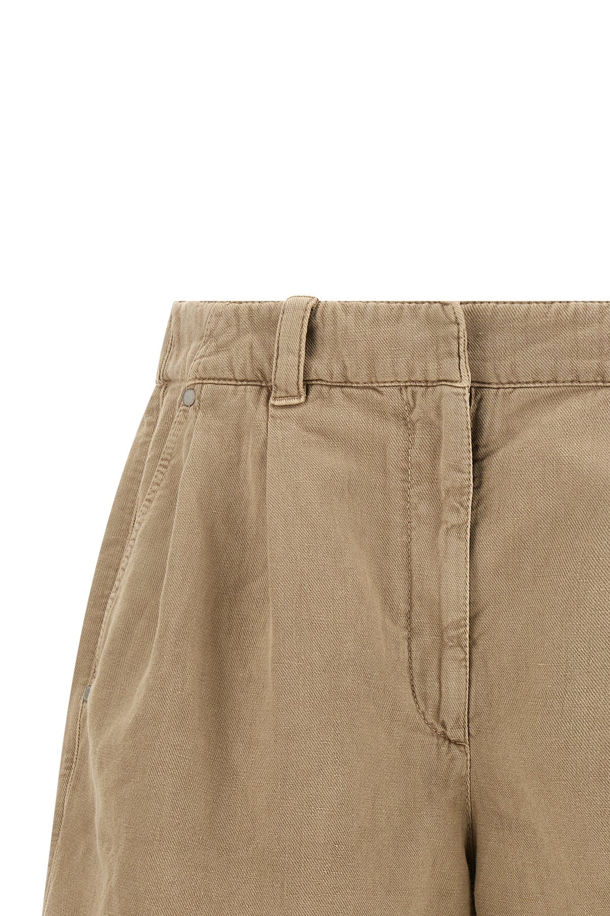 baggy shorts in garment-dyed cotton and linen cover