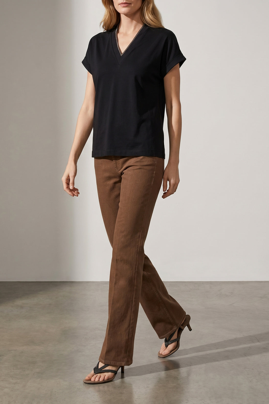 BRUNELLO CUCINELLI L v-neck t-shirt in cotton