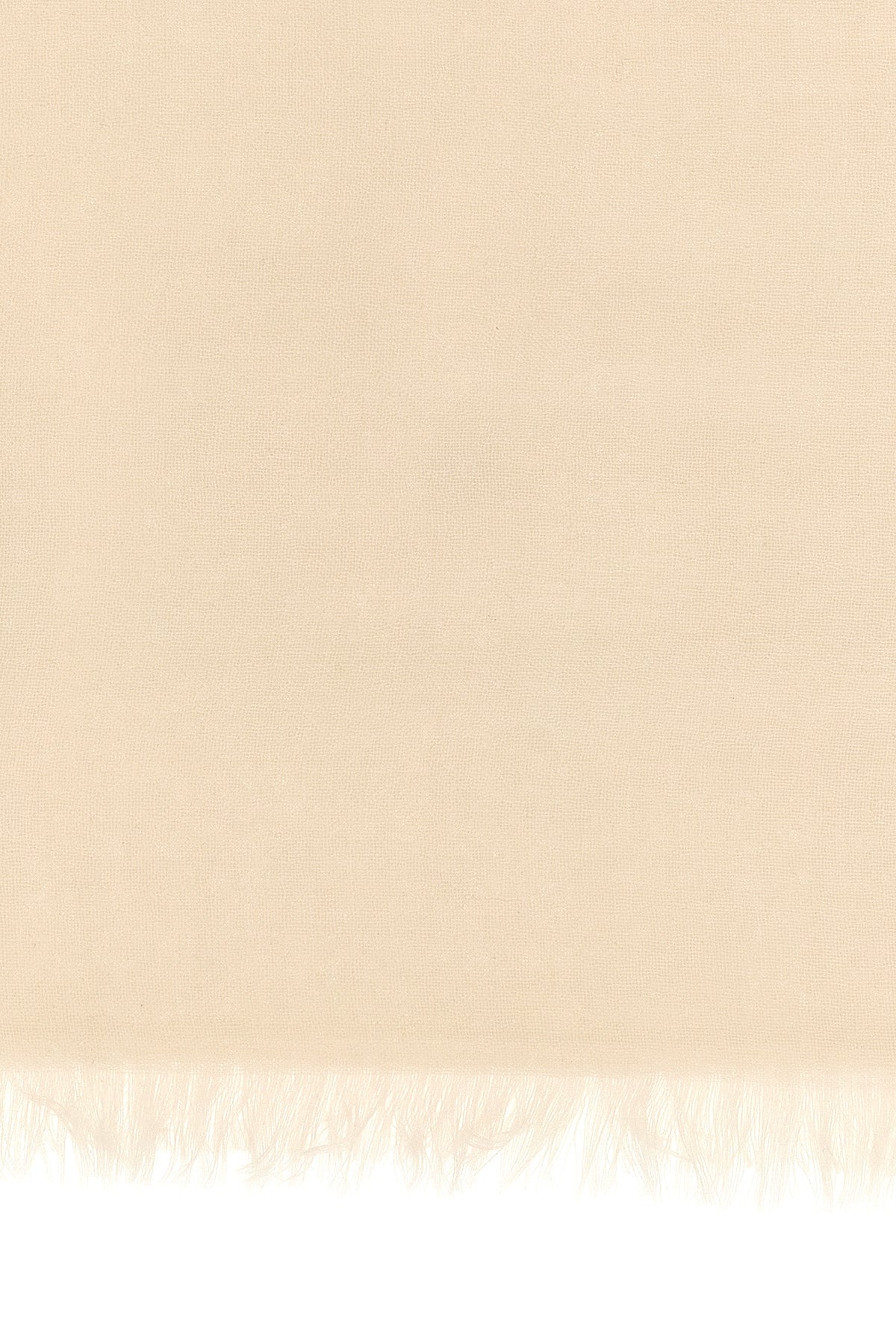 the brunello cucinelli cashmere and silk scarf exemplifies the brands dedicatio