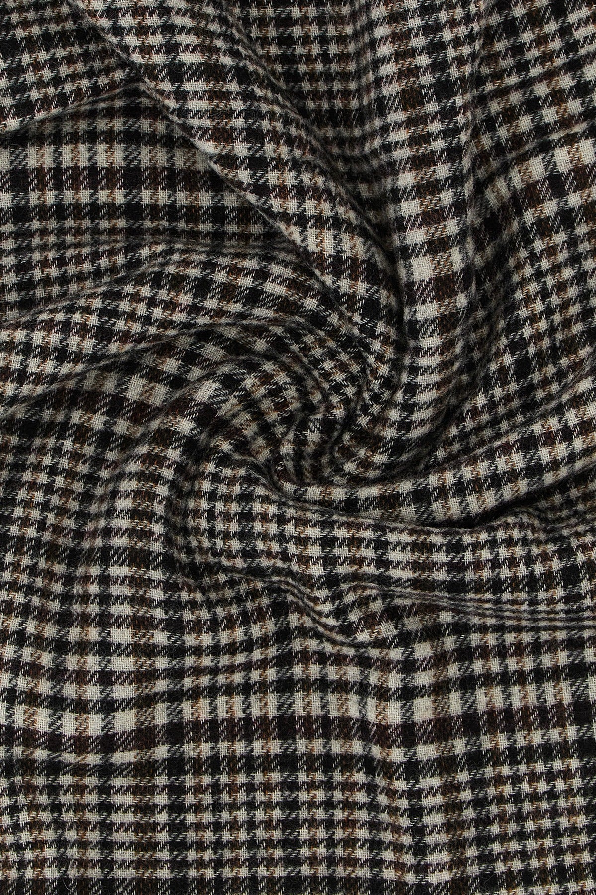the brunello cucinelli pure cashmere scarf embodies the excellence of italian ma