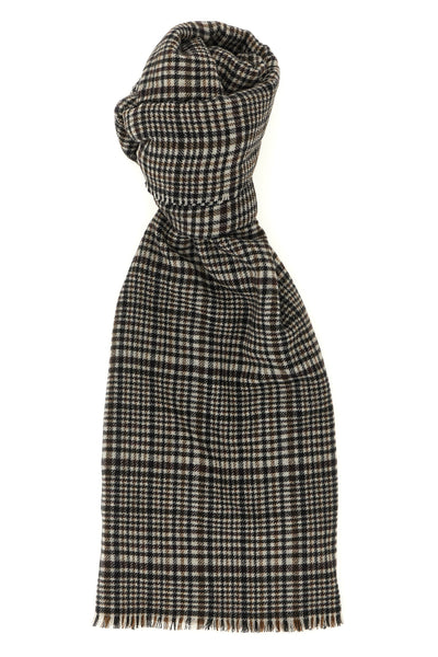 the brunello cucinelli pure cashmere scarf embodies the excellence of italian ma