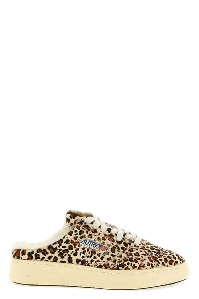the mule-inspired sneaker autry medalist easeknit reinterprets the brands ico