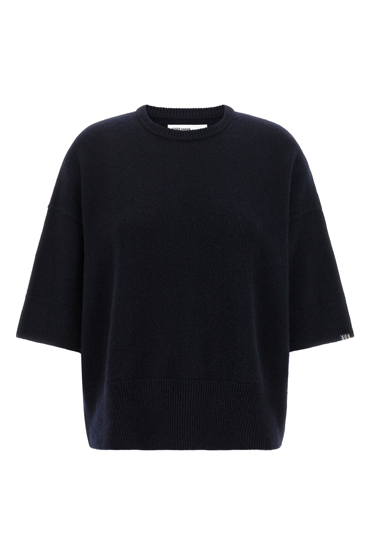 the extreme cashmere n°433 sassie sweater exemplifies a superior knitwear cons