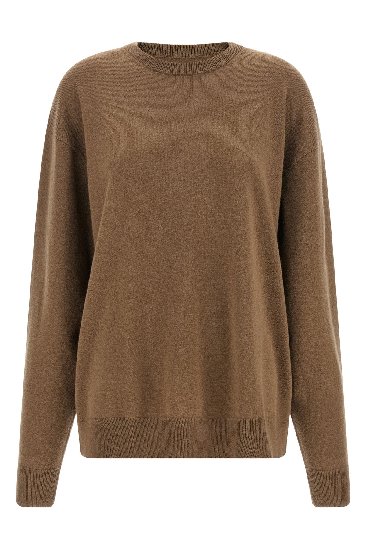 the n°476 april crew neck sweater from extreme cashmere sets a new standard fo