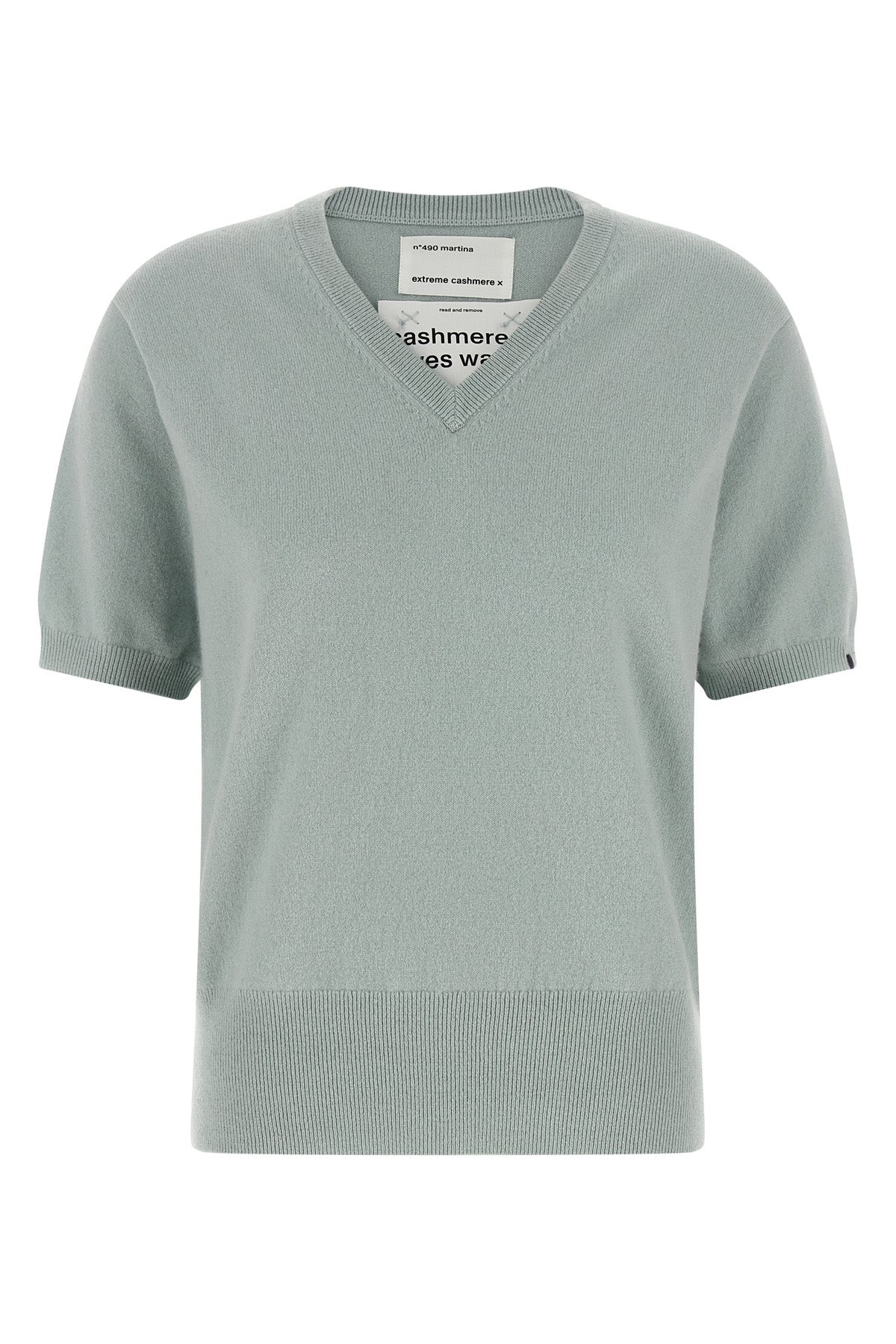 the extreme cashmere n°490 martina short-sleeved sweater redefines essential k