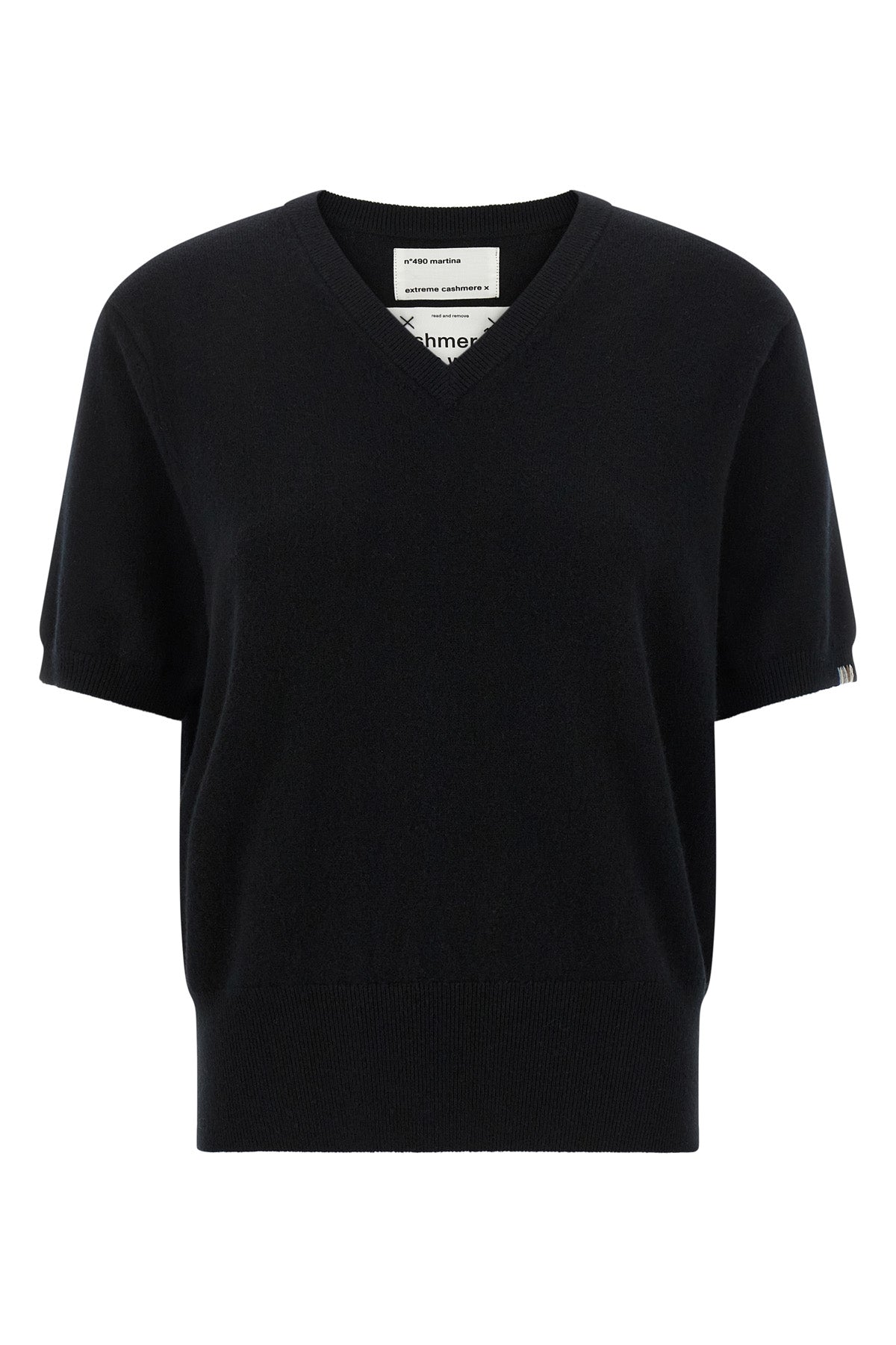 the extreme cashmere n°490 martina short-sleeved sweater redefines everyday lu