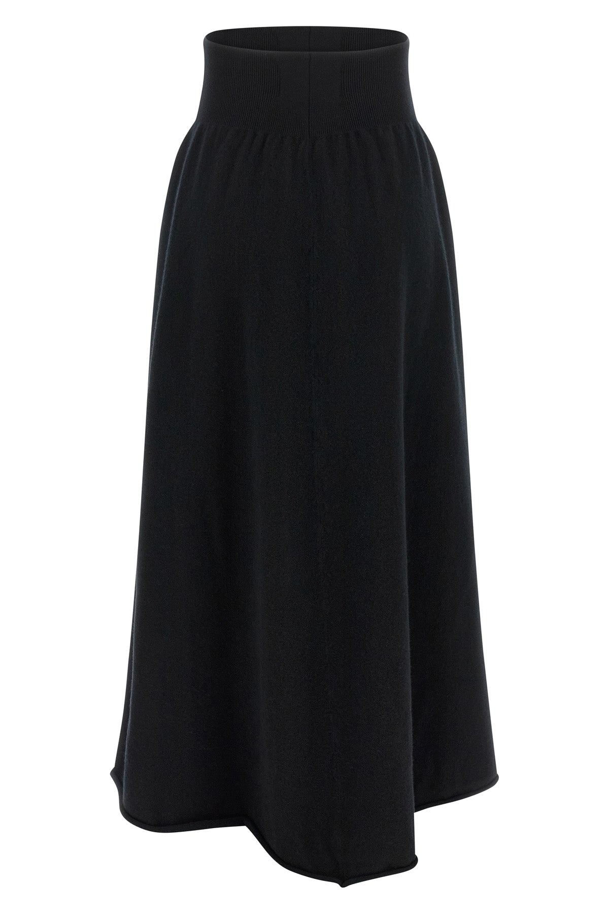 the long extreme cashmere n°498 grace short skirt defines contemporary knitwea