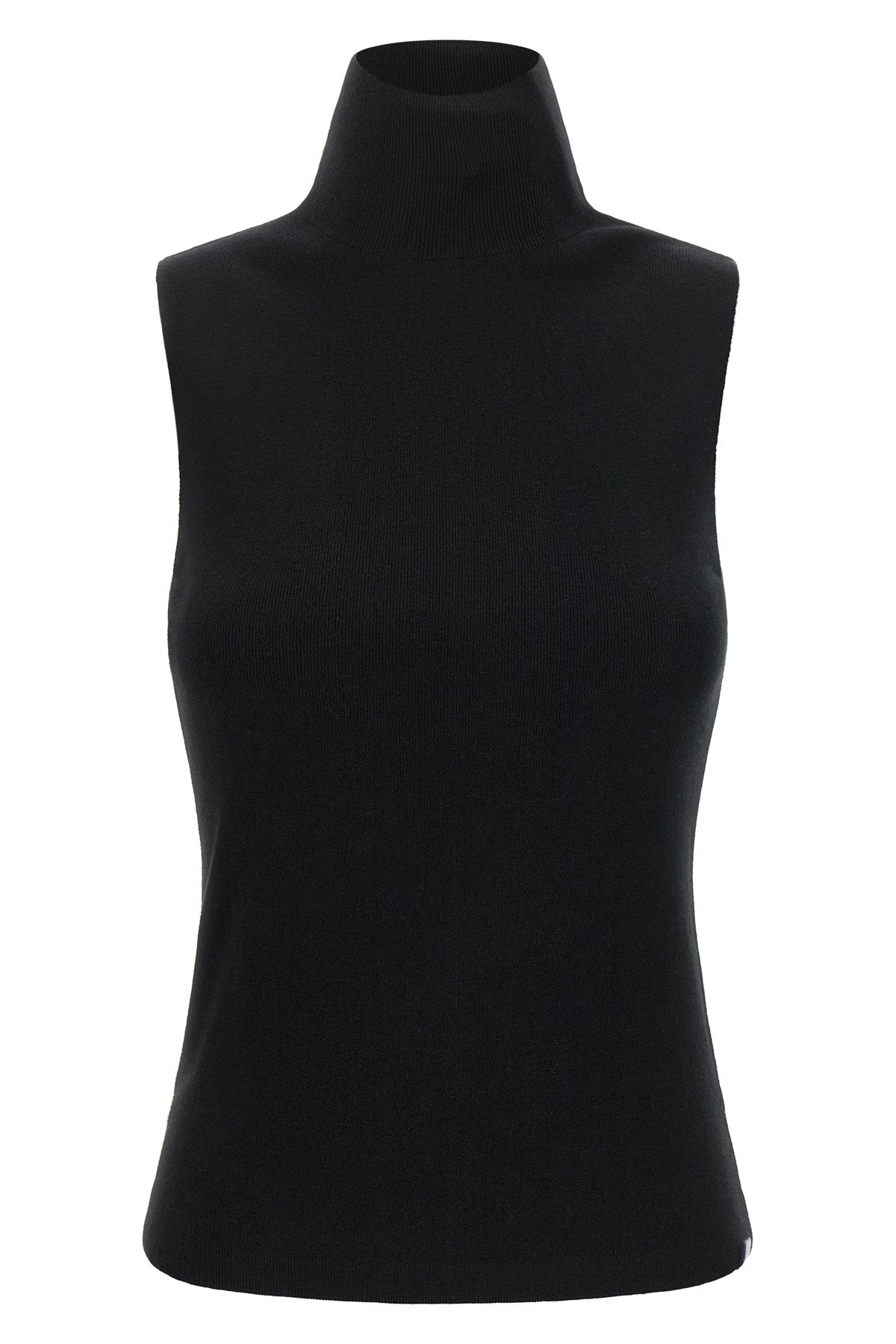 the extreme cashmere n°502 collo turtleneck defines a new concept of essential
