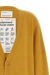 the extreme cashmere n°517 simo cardigan redefines the concept of everyday kni