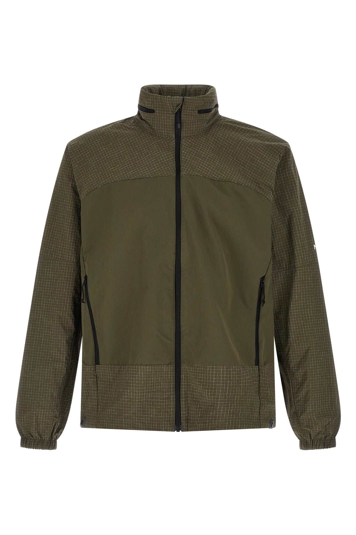 hike utility windbreaker made in lightweight and breathable flashdry(tm) fabric