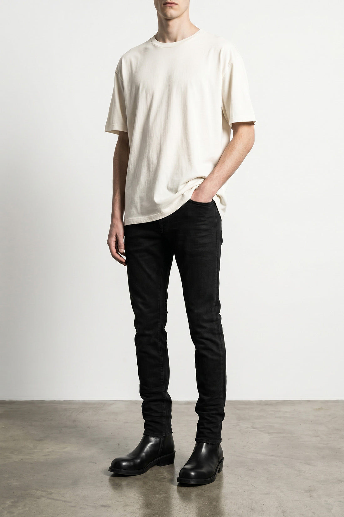 PURPLE 29 p001 black resin 3/d jeans in high-quality garment-dyed stretch denim