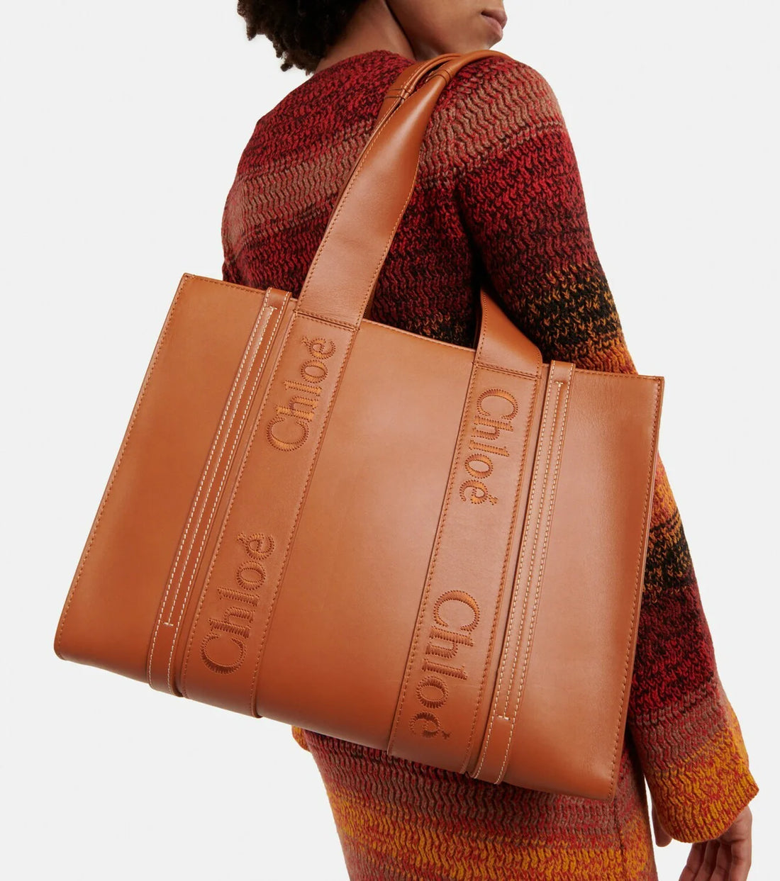 Woody Medium Leather Tote