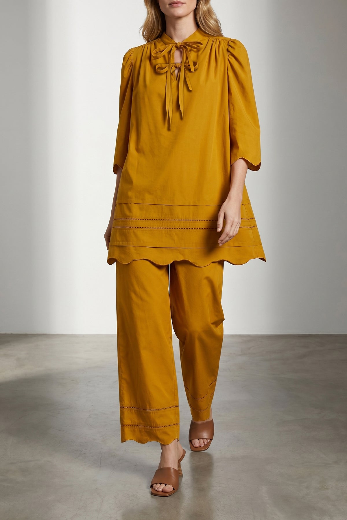 light cotton poplin pants