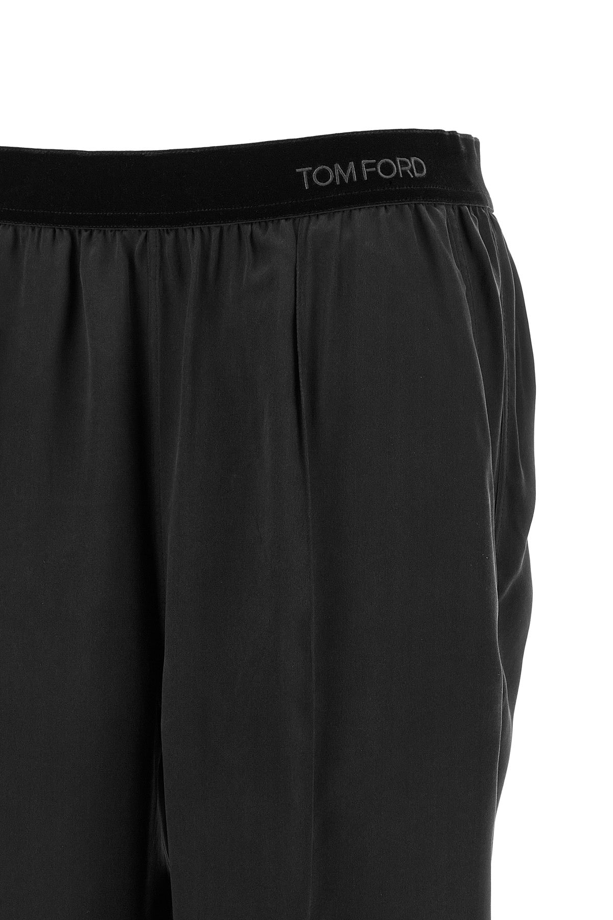 tom ford pajama pants redefine the concept of loungewear through impeccable sart