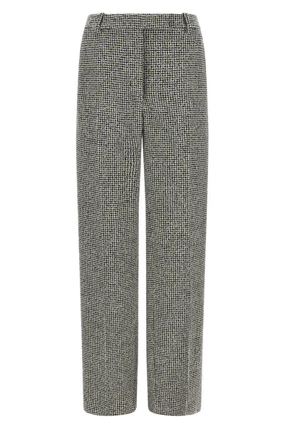 tom ford tailored trousers stand out for their timeless elegance