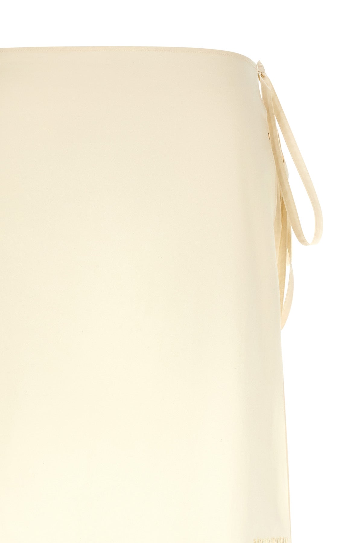 the misenithe pareo jude poplin wrap skirt redefines the codes of summer eleganc