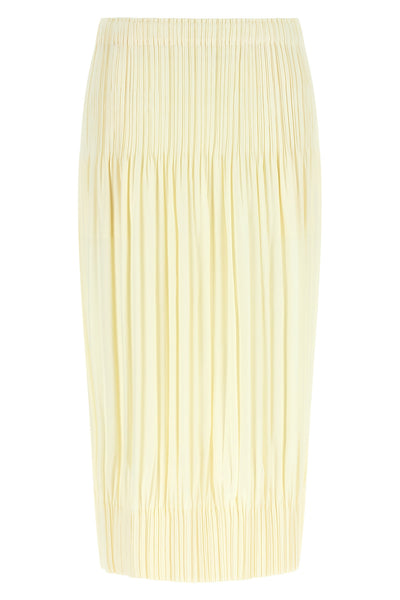 the skirt pleats please exemplifies the brands mastery of architectural silhoue