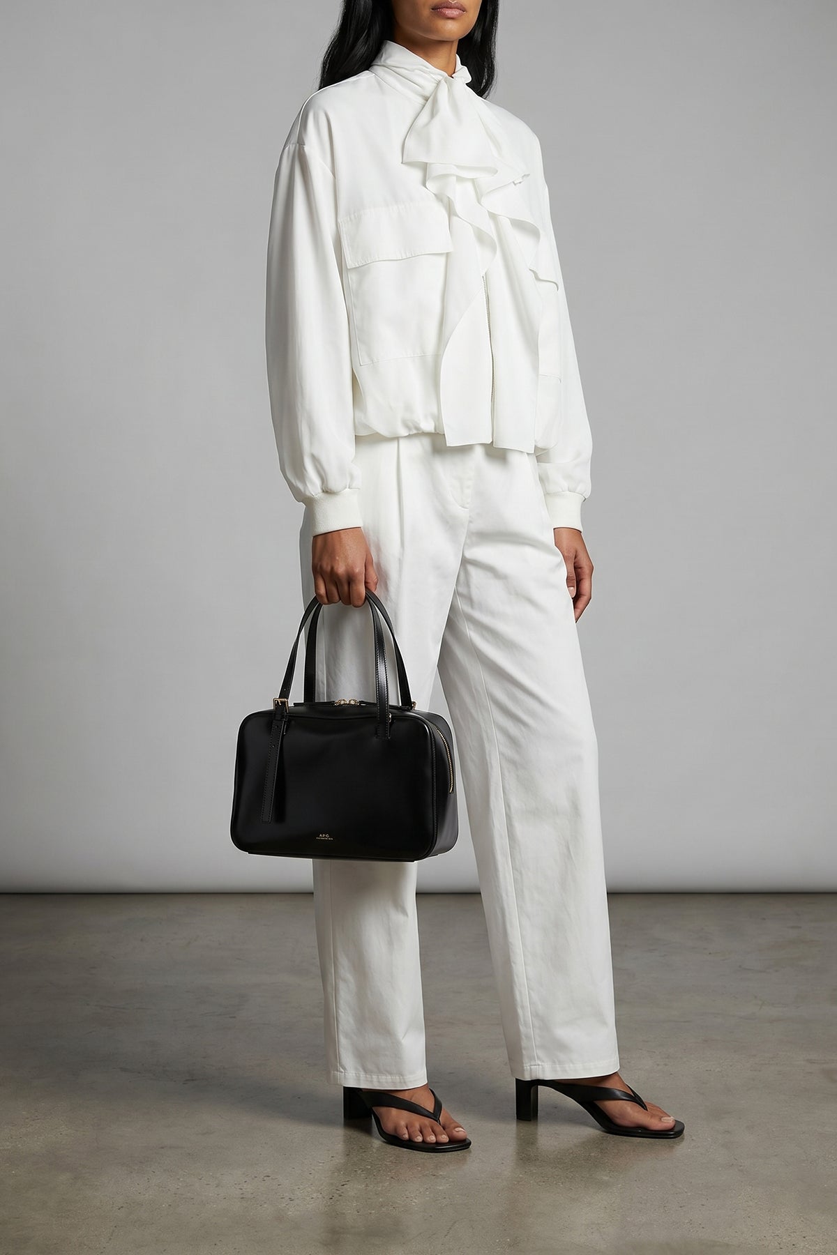 virginie box smooth leather handbag