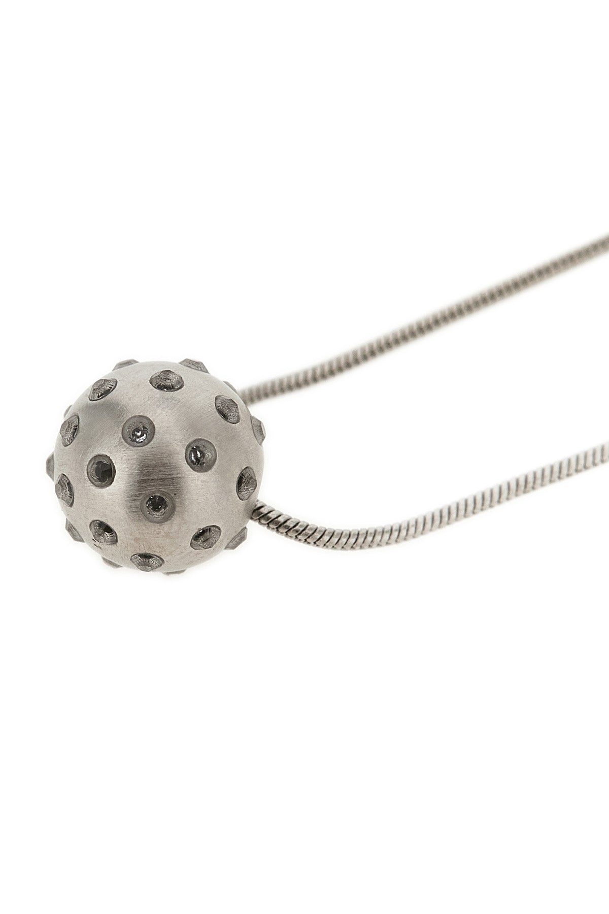 chain necklace in palladium-galvanized brass