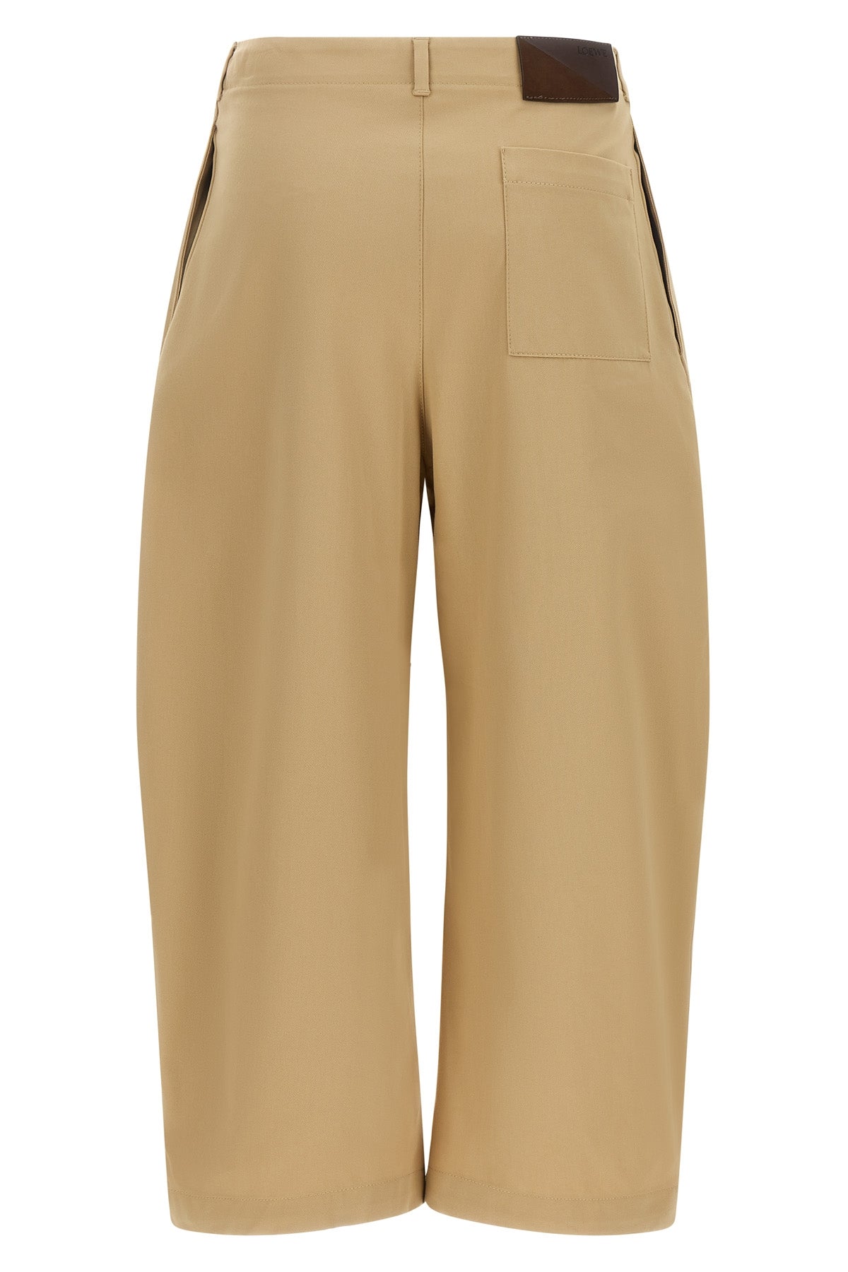 the loewe cropped pants feature a structured silhouette defined by a loose cut o