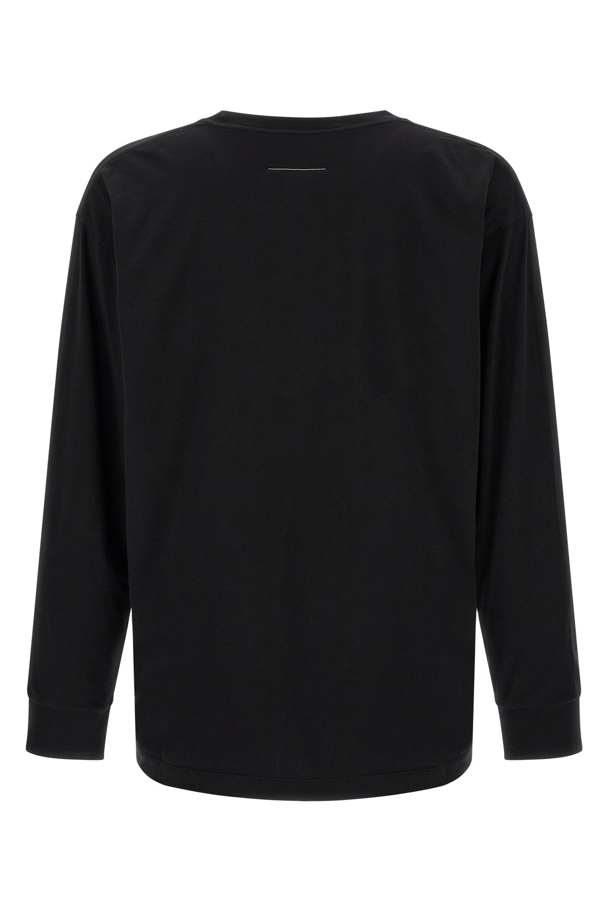 the maison margiela mm6 t-shirt redefines the codes of everyday wardrobe through