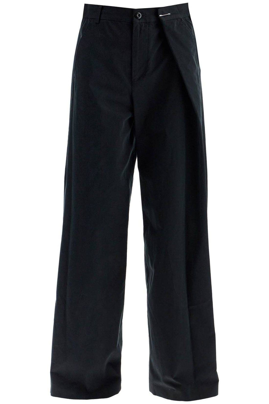 wide-legged pants with pleats