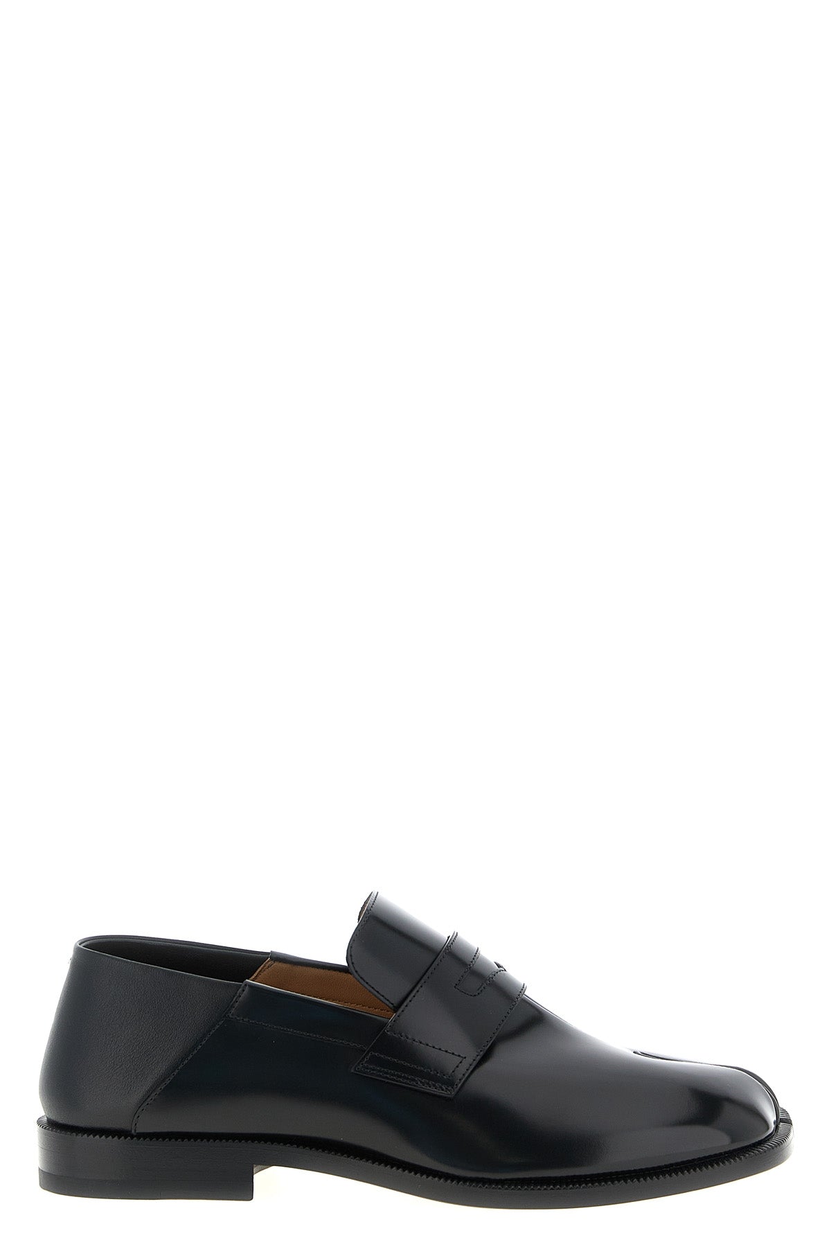 tabi loafers in shiny leather
