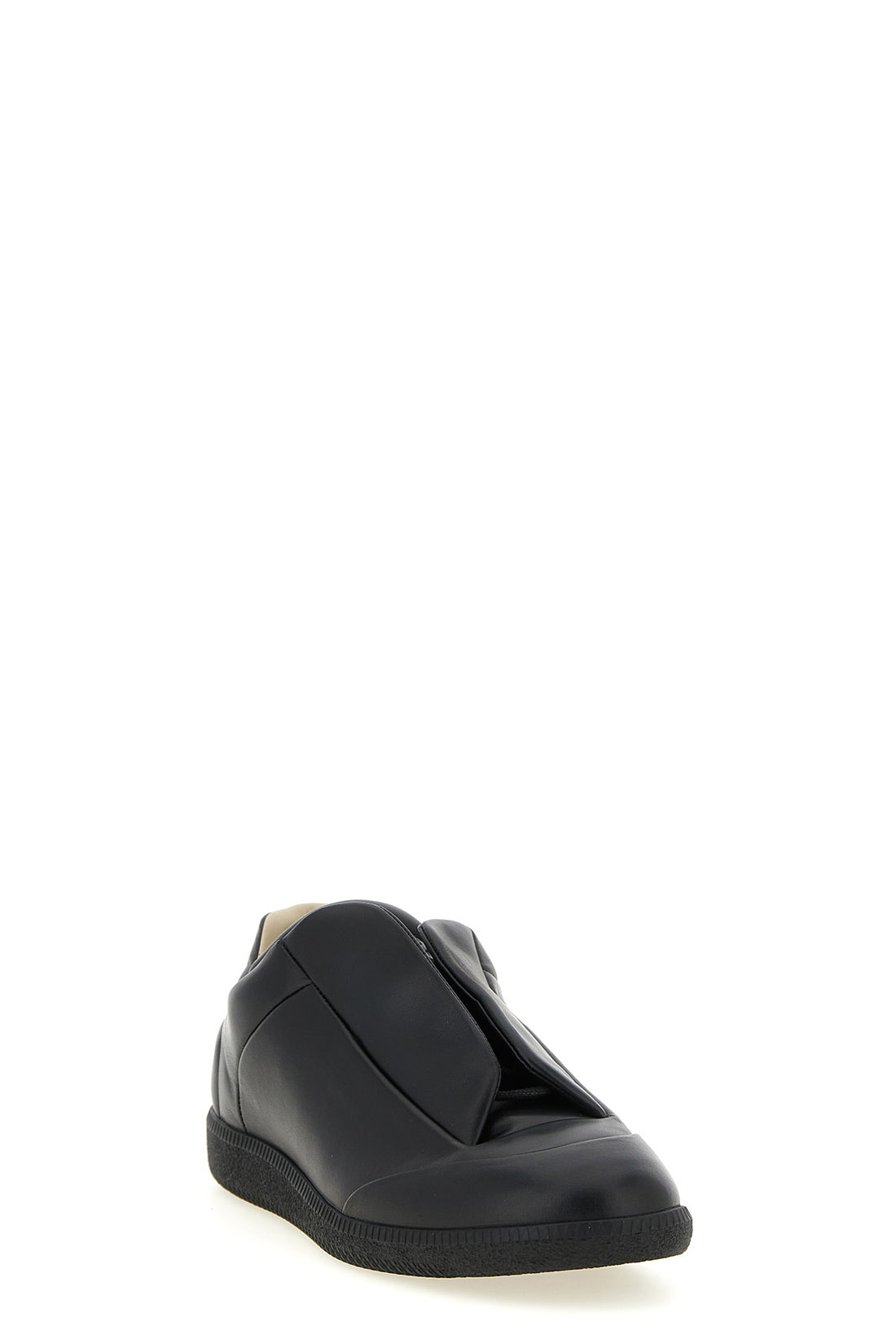 MAISON MARGIELA 40 maison margiela future sneakers stand out for an essential silhouette defined