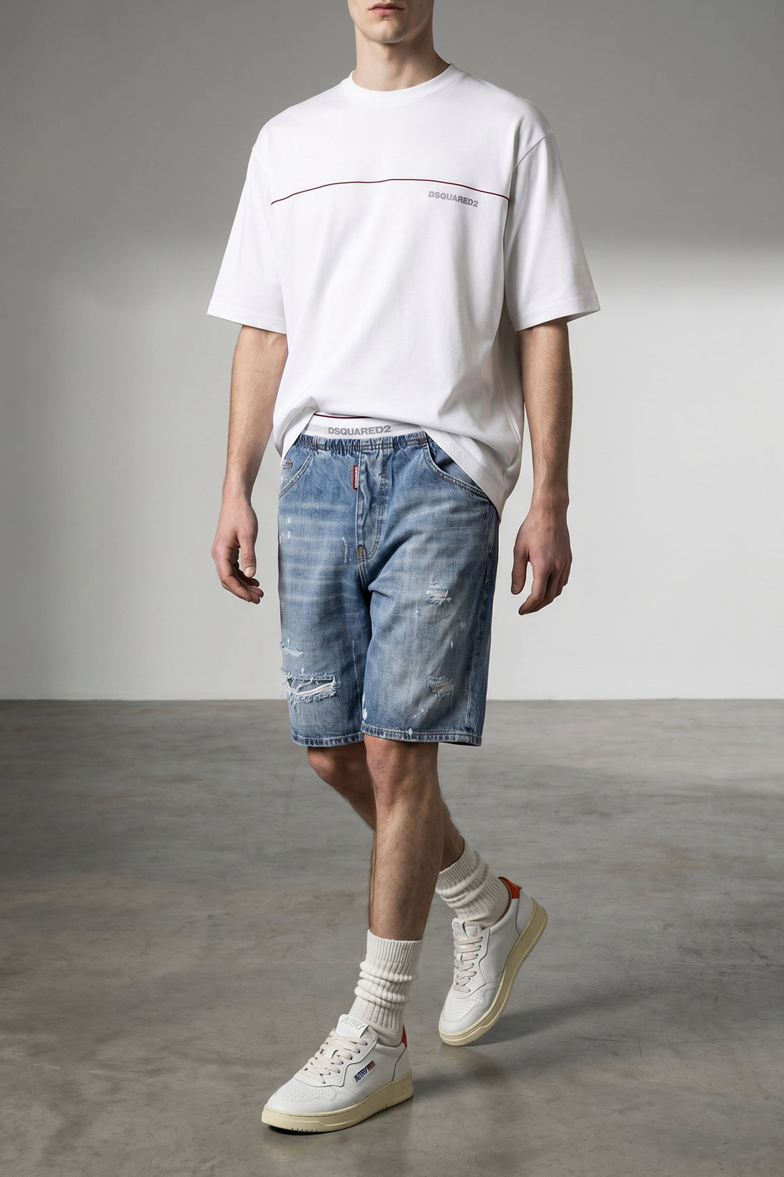 DSQUARED2 50 surfer 13 oz stone washed used-effect cotton denim bermuda shorts