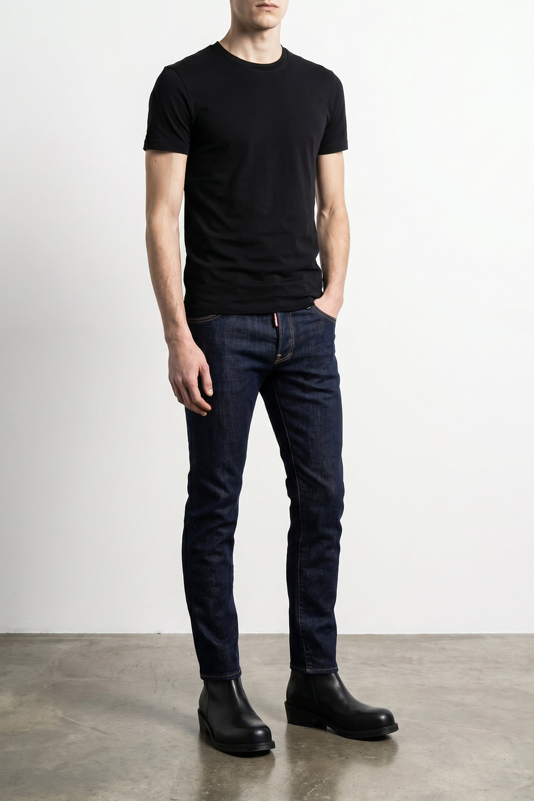 DSQUARED2 44 12-ounce stretch denim teddy jeans