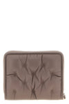 small glam slam wallet in quilted matelassé effect nappa leather typical of ha