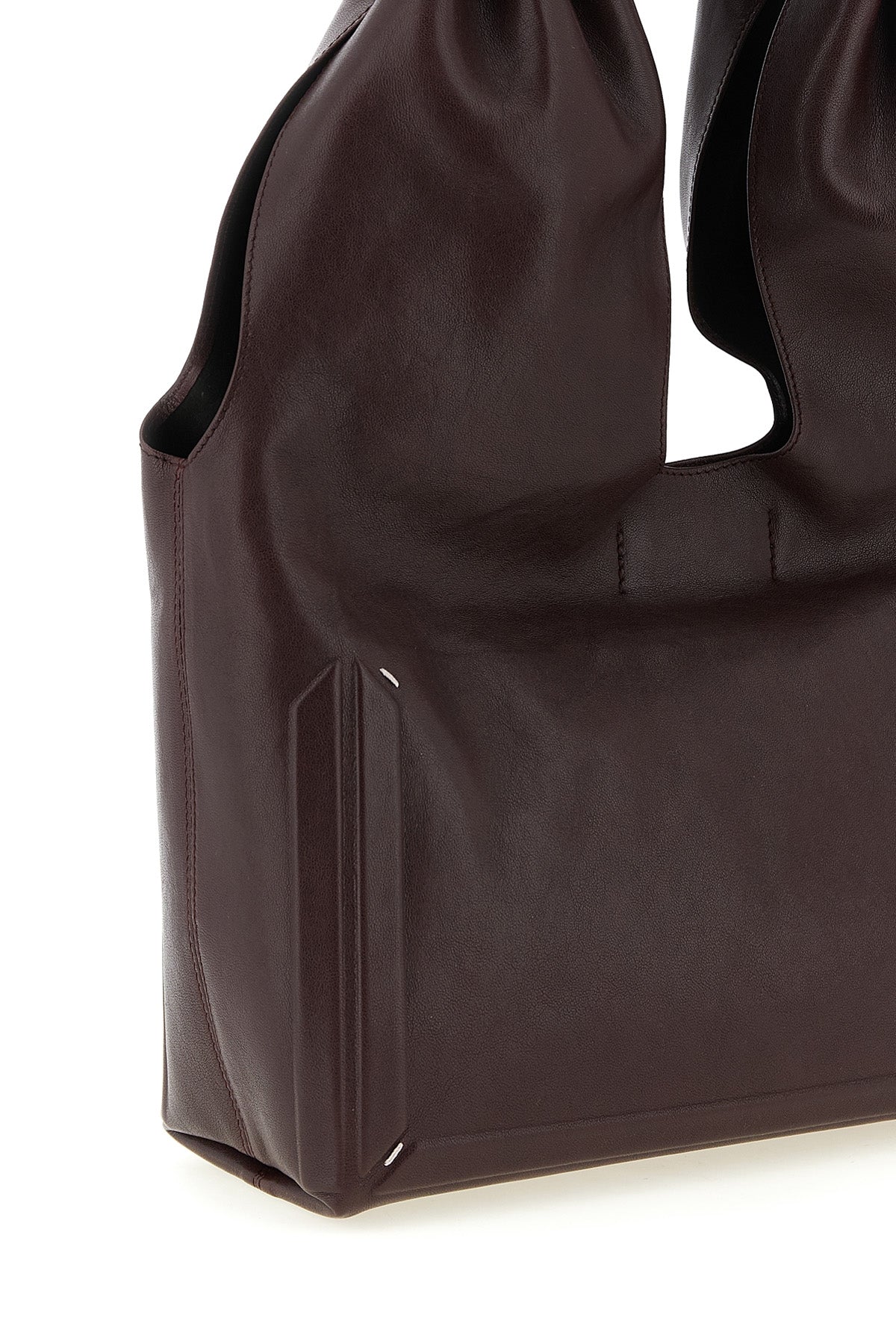 the maison margiela box bag medium shoulder bag redefines the codes of leather g