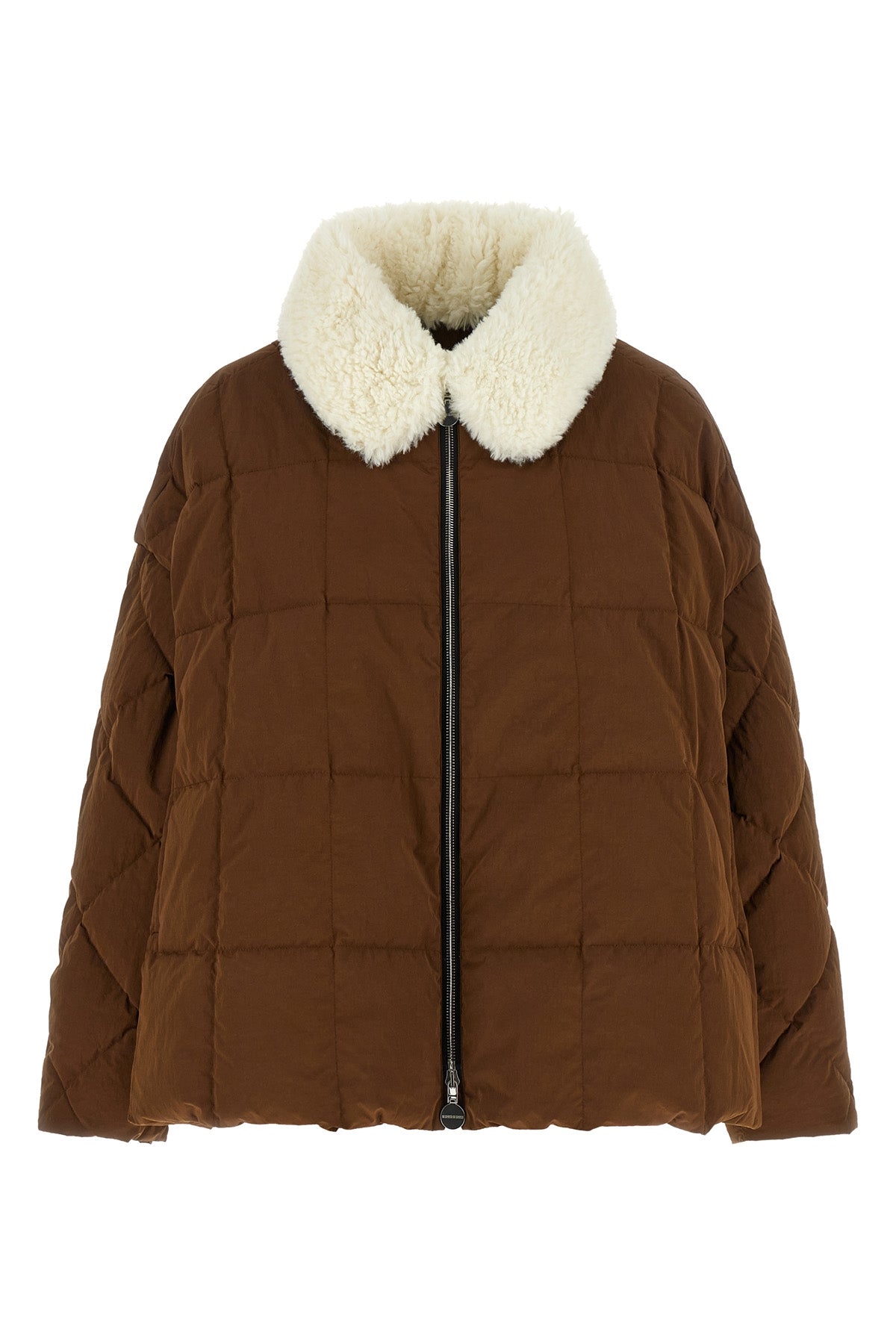 the ienki ienki arco jacket redefines the volumes of outerwear through a relax