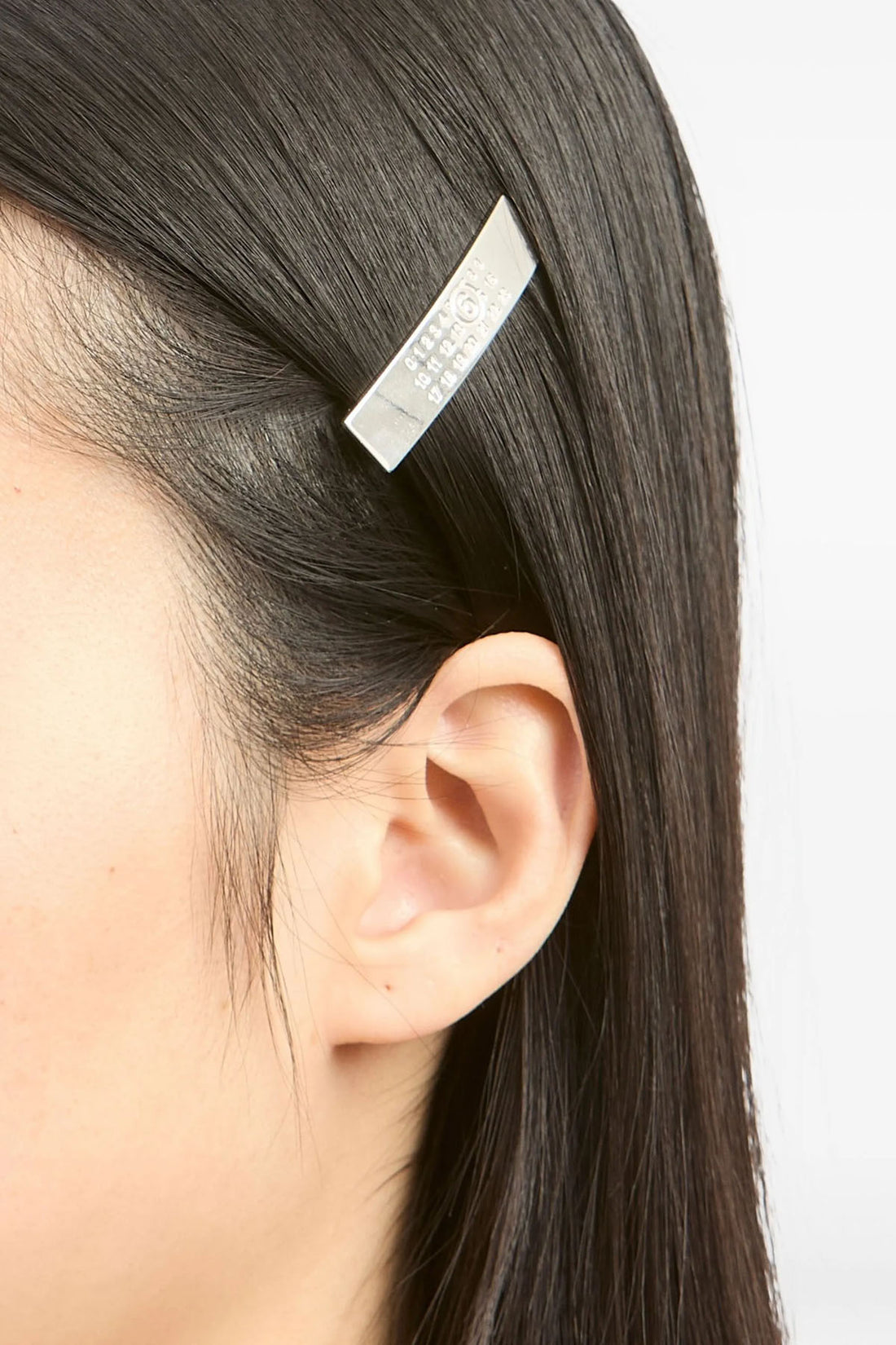 MM6 OS metal hair clip
