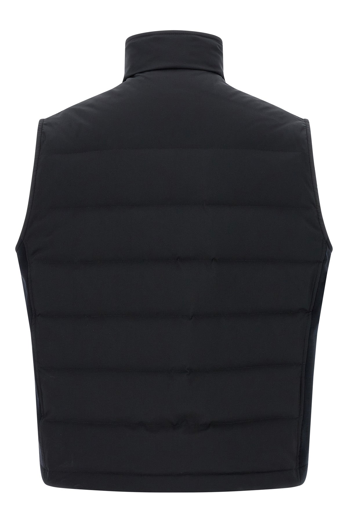 golf capsule vest in technical fabric