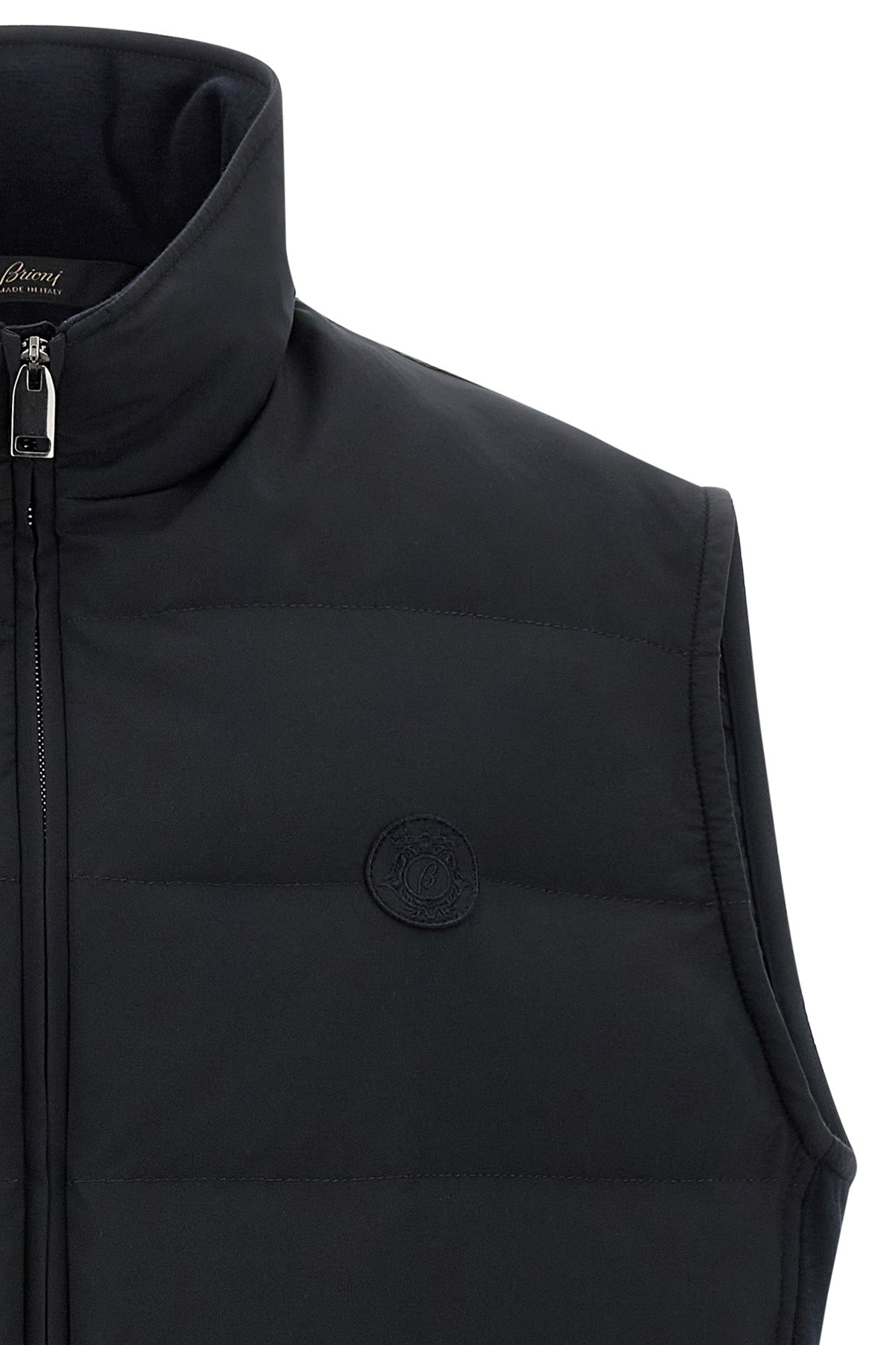 golf capsule vest in technical fabric