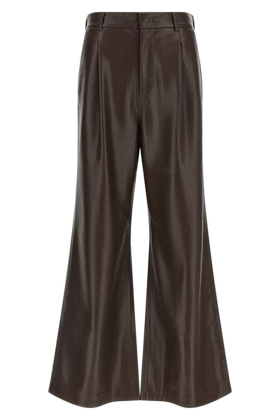 the flared pants of the andamane sasha defines a new concept of contemporary t