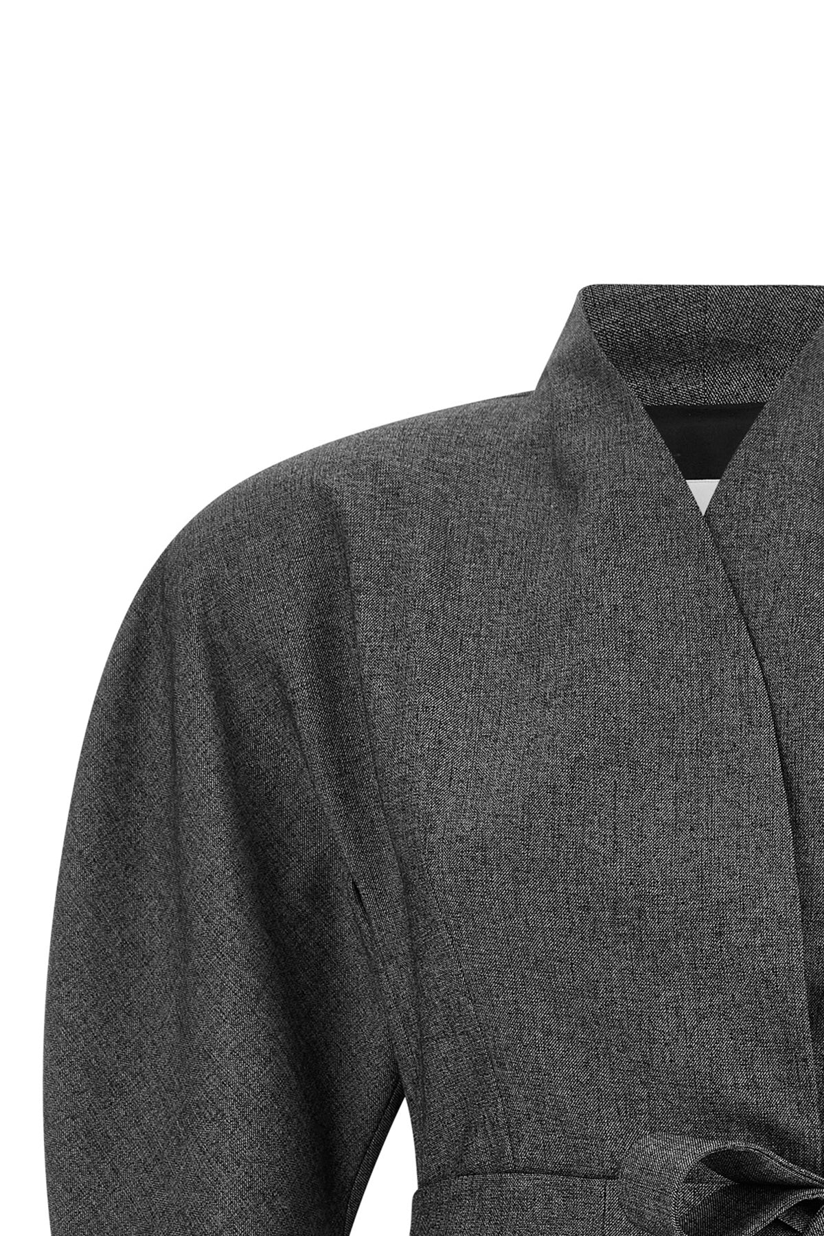 the andamane margaux blazer redefines the codes of contemporary tailoring throug
