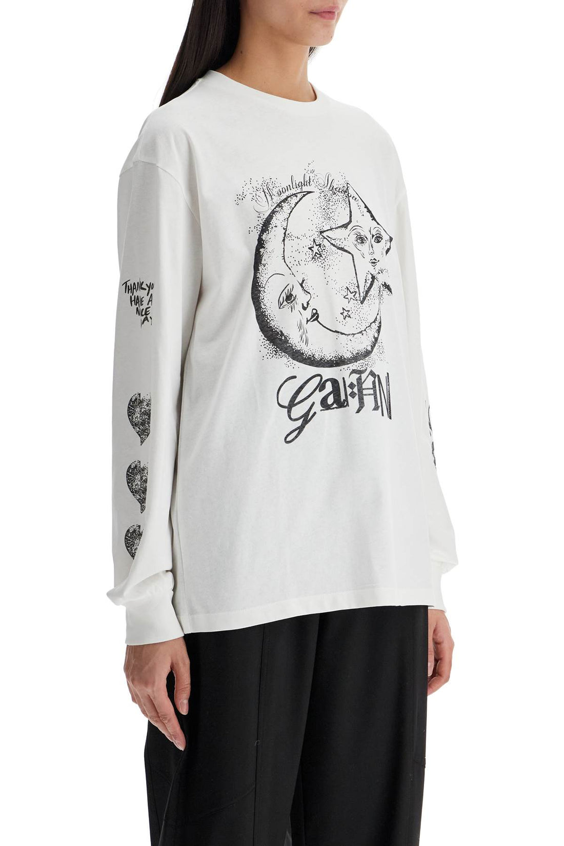 long-sleeved t-shirt with graphic print