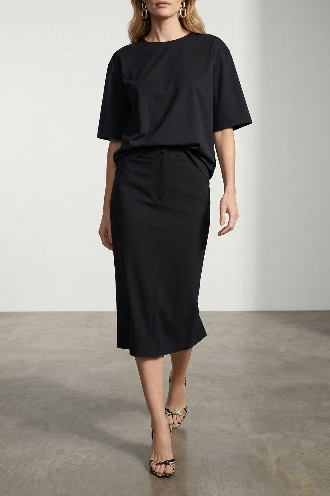 THE LATEST S dean rigid cotton gabardine crewneck t-shirt